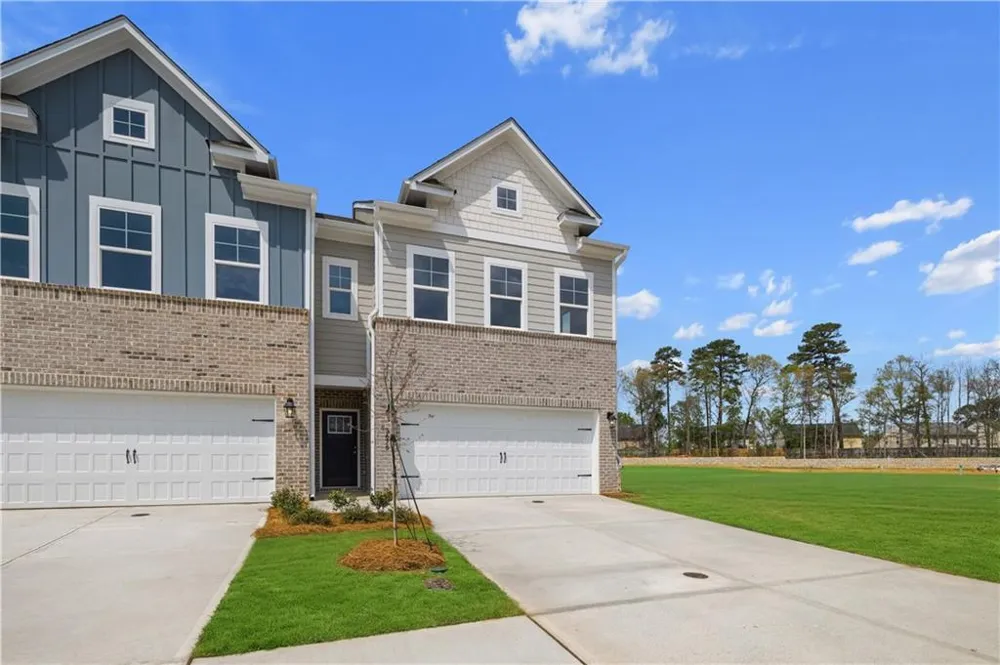 3641 Donovan Circle Loganville, GA 30052