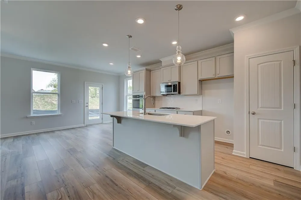 3641 Donovan Circle Loganville, GA 30052