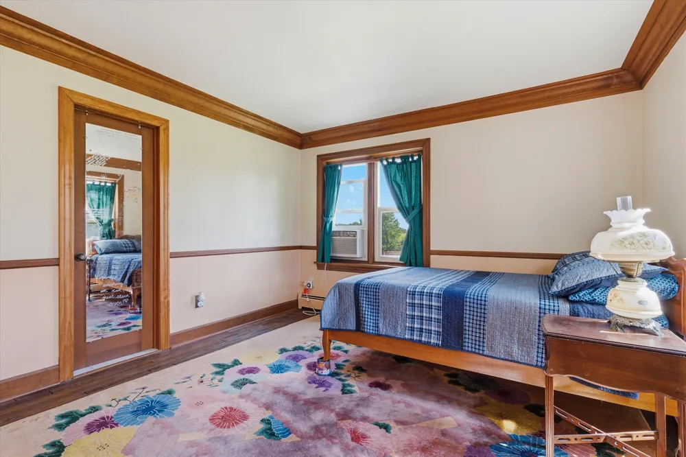 9757 Kaiser Road Saline, MI 48176