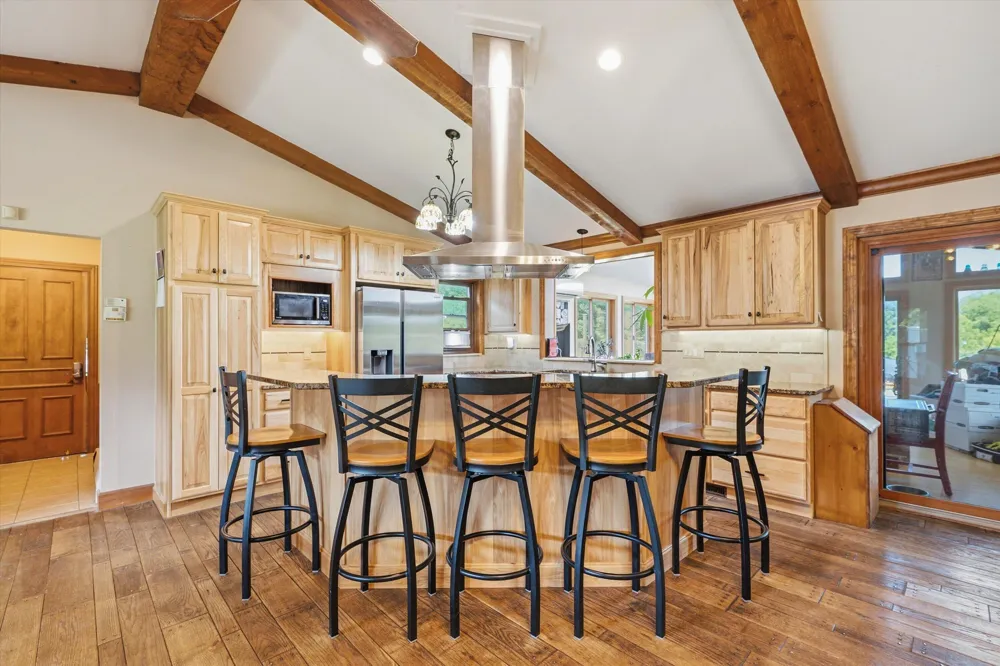 9757 Kaiser Road Saline, MI 48176