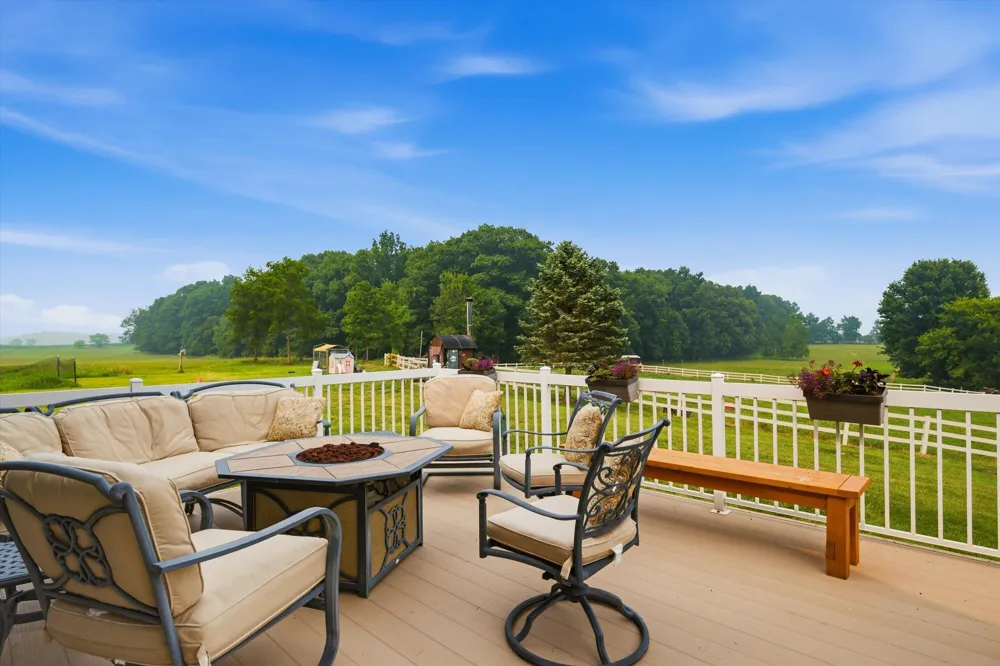 9757 Kaiser Road Saline, MI 48176