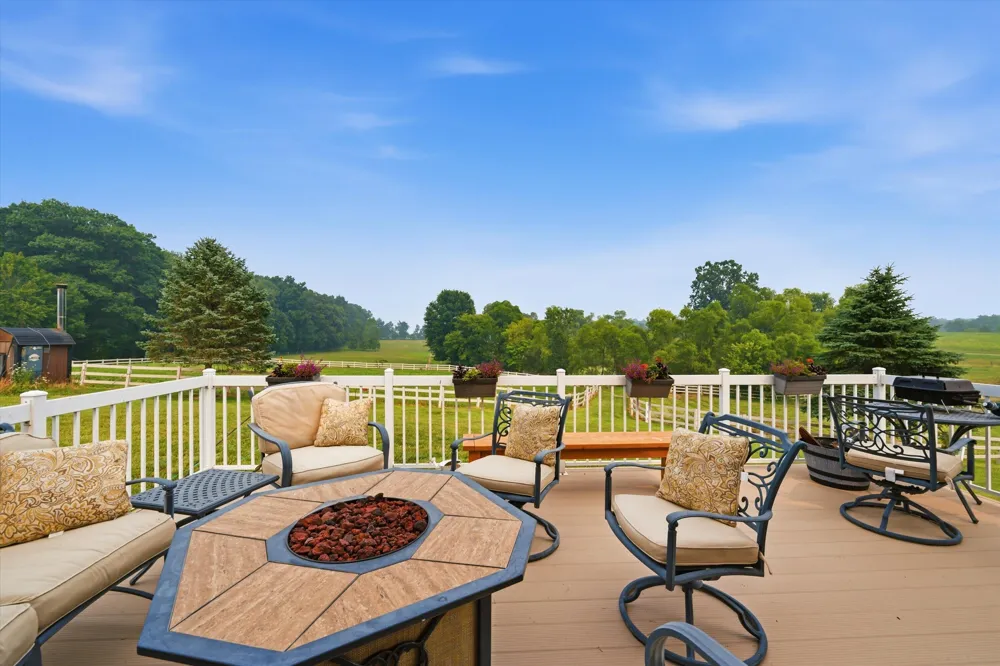 9757 Kaiser Road Saline, MI 48176