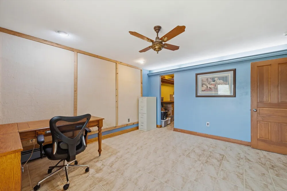 9757 Kaiser Road Saline, MI 48176