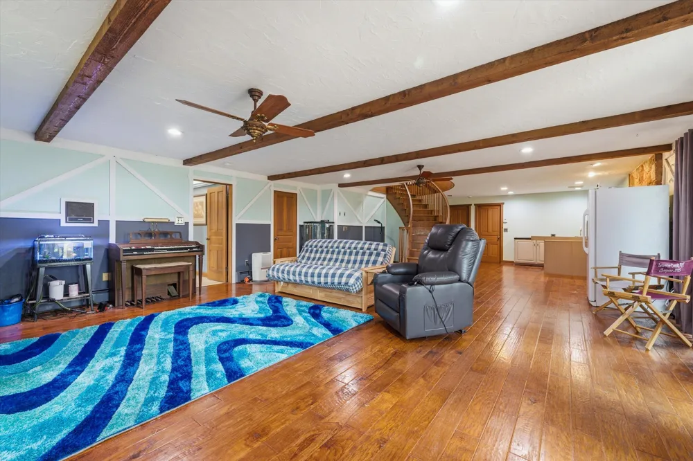 9757 Kaiser Road Saline, MI 48176