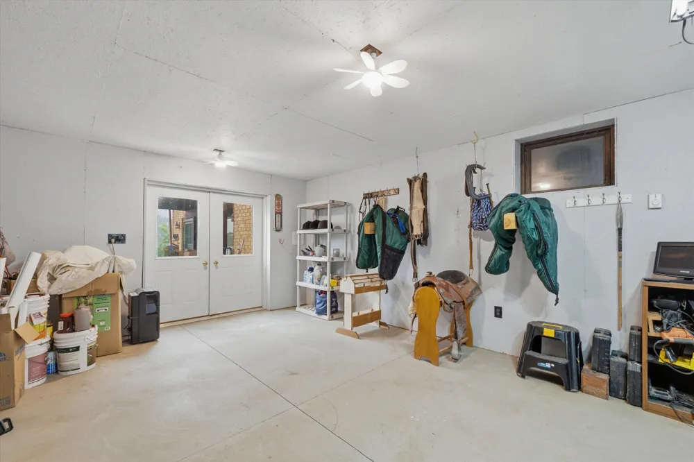 9757 Kaiser Road Saline, MI 48176