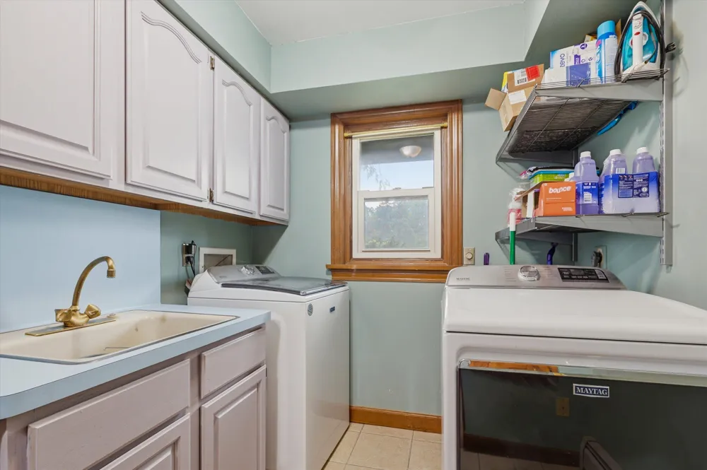 9757 Kaiser Road Saline, MI 48176