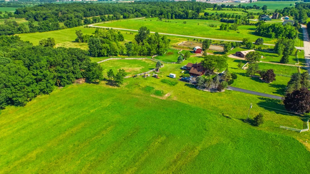 9757 Kaiser Road Saline, MI 48176
