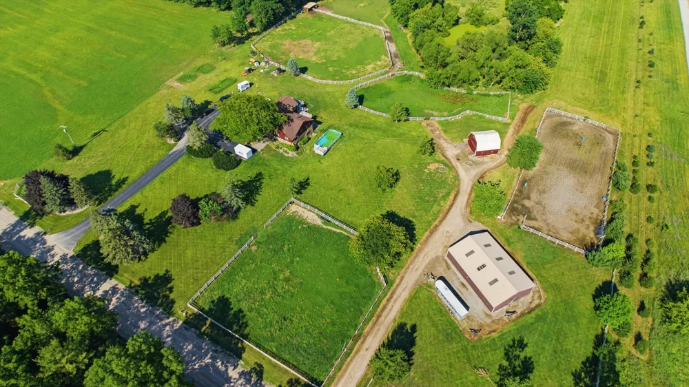 9757 Kaiser Road Saline, MI 48176