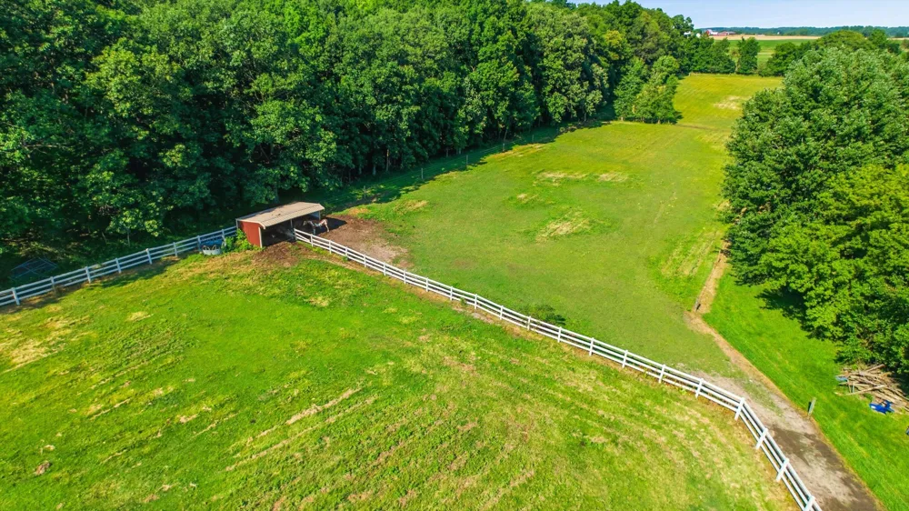 9757 Kaiser Road Saline, MI 48176