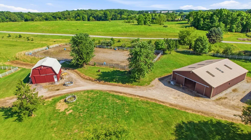 9757 Kaiser Road Saline, MI 48176