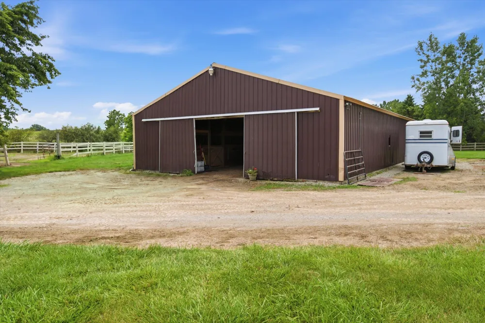 9757 Kaiser Road Saline, MI 48176