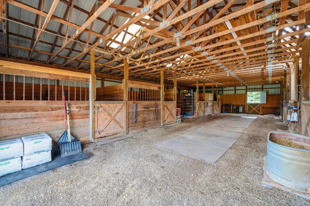 9757 Kaiser Road Saline, MI 48176