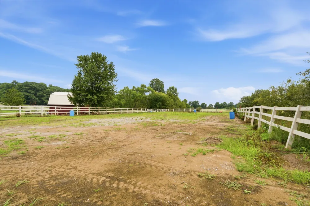 9757 Kaiser Road Saline, MI 48176