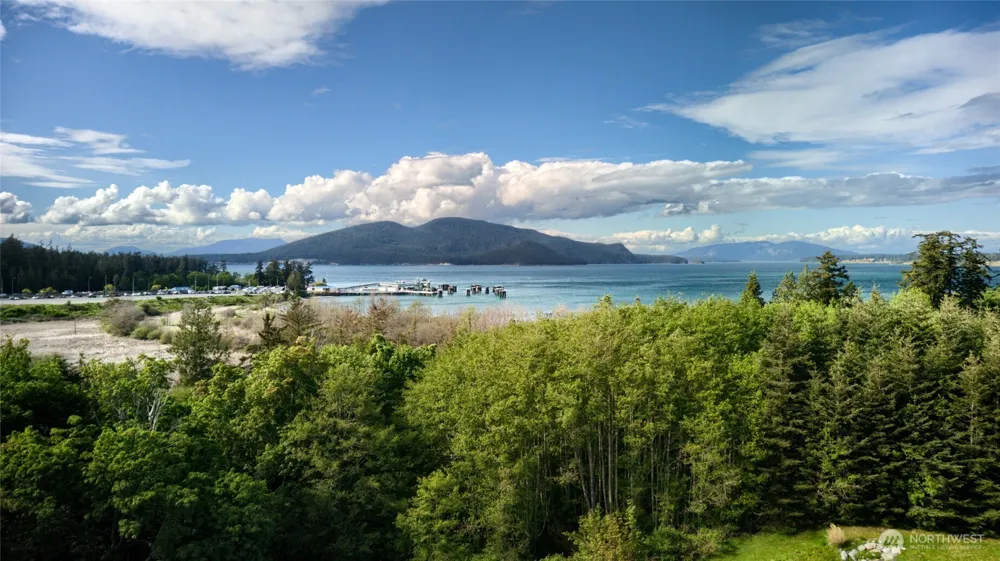 4940 Channel Marker Terrace #4 Anacortes, WA 98221