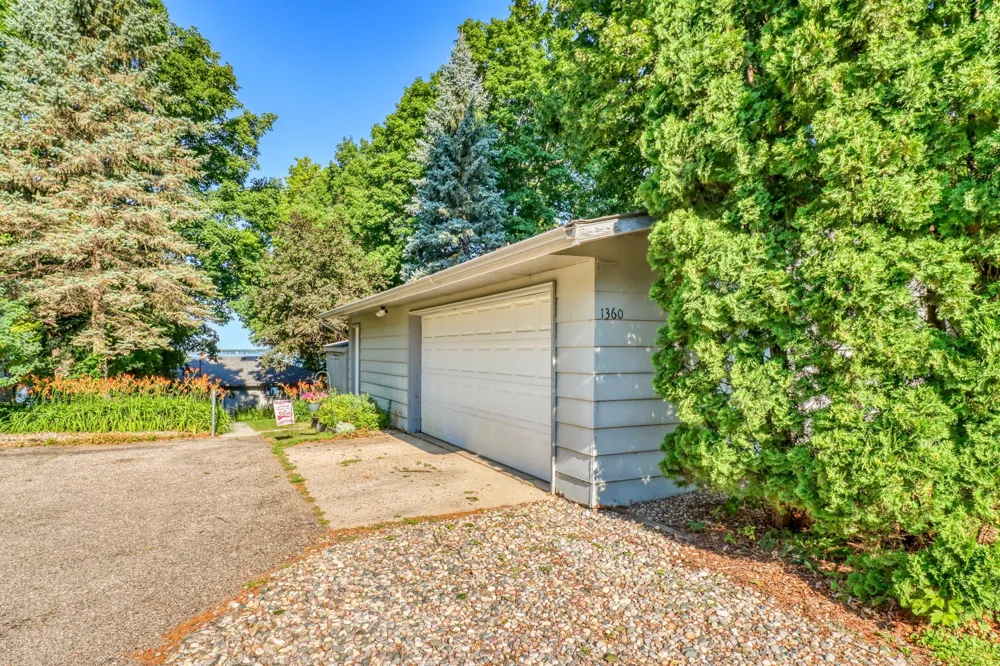 1360 E Shore Drive Detroit Lakes, MN 56501