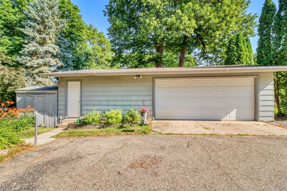 1360 E Shore Drive Detroit Lakes, MN 56501