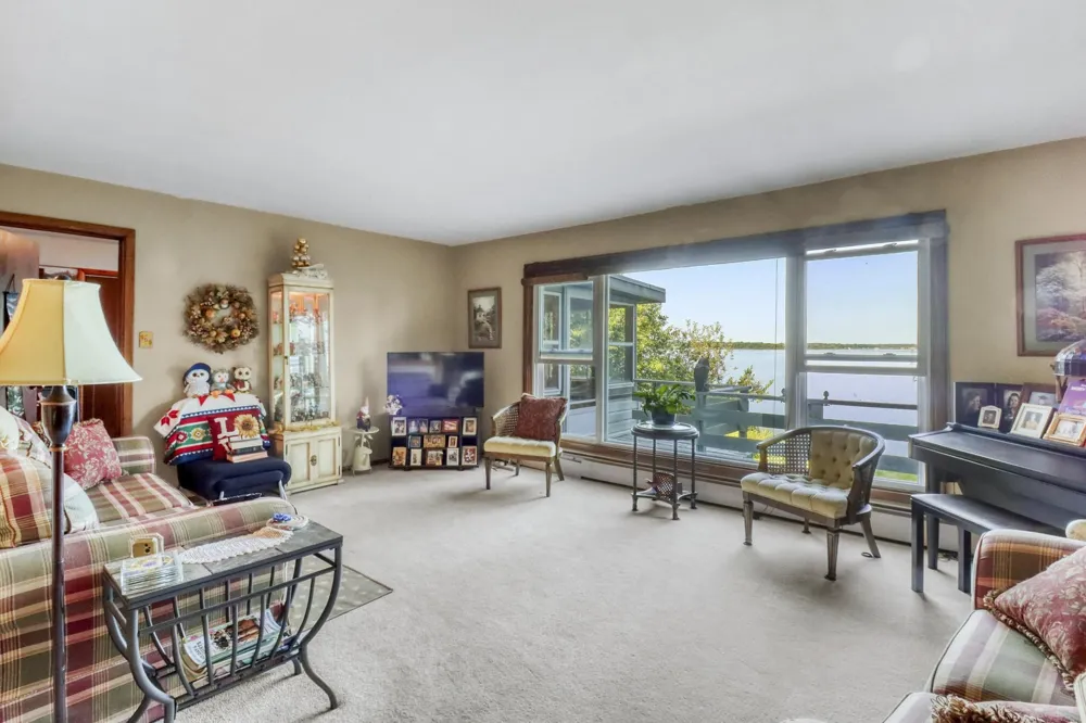 1360 E Shore Drive Detroit Lakes, MN 56501