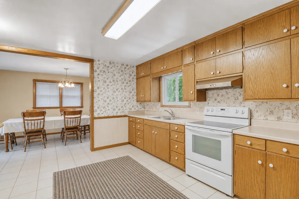 1360 E Shore Drive Detroit Lakes, MN 56501