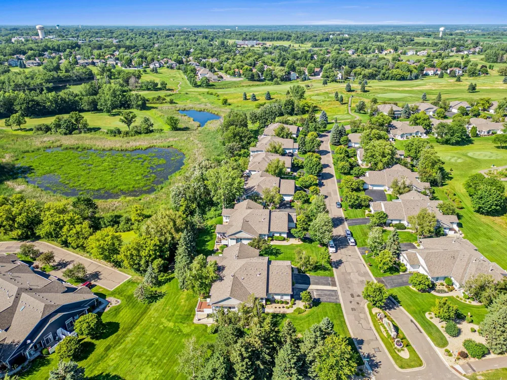 408 Holly Lane Oakdale, MN 55128