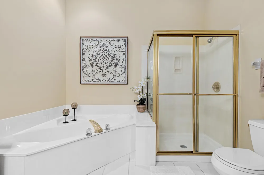 408 Holly Lane Oakdale, MN 55128