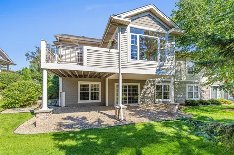 408 Holly Lane