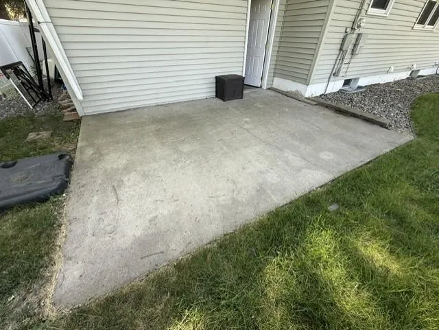 725 6th Street S Breckenridge, MN 56520