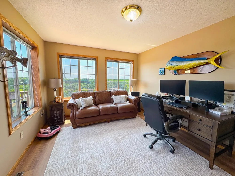 1801 Aspen Lane Fergus Falls, MN 56537