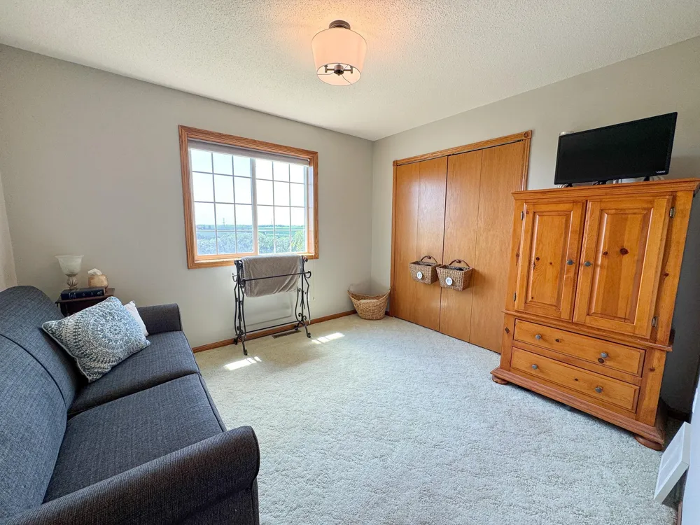 1801 Aspen Lane Fergus Falls, MN 56537