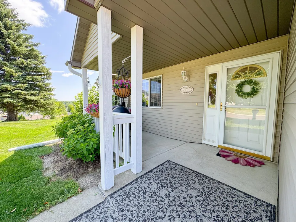 1801 Aspen Lane Fergus Falls, MN 56537