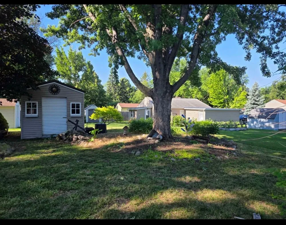 117 W Maple Street Marshall, MN 56258