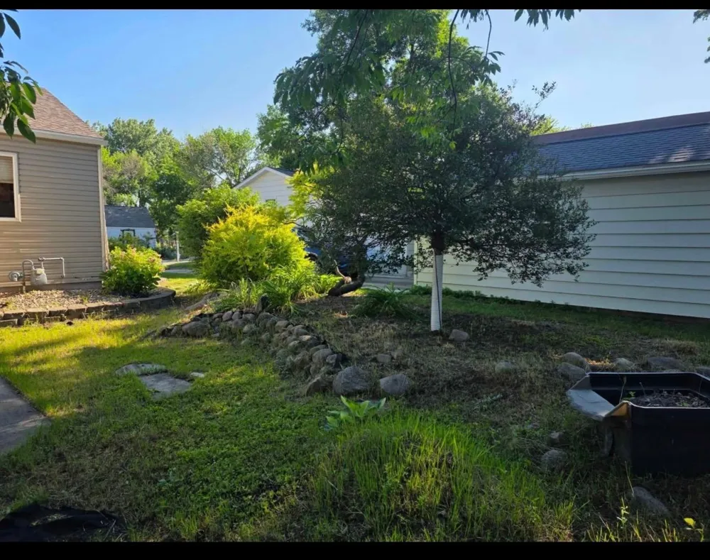 117 W Maple Street Marshall, MN 56258