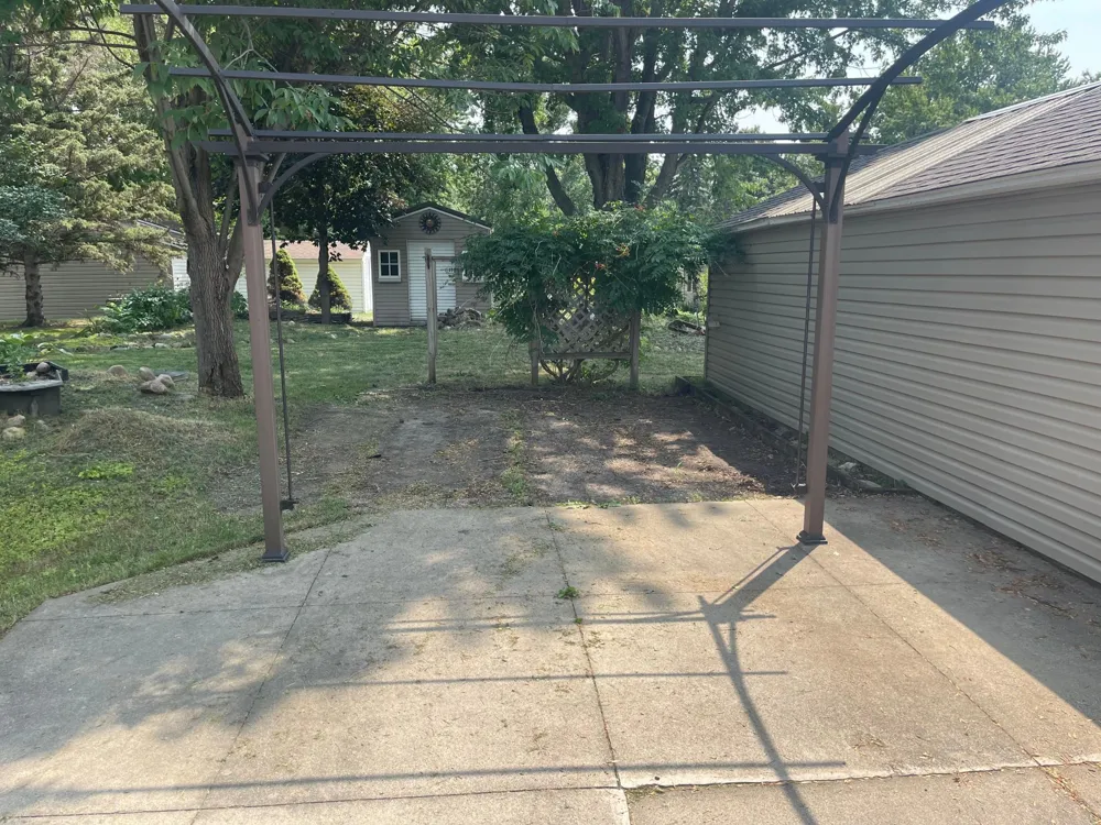 117 W Maple Street Marshall, MN 56258