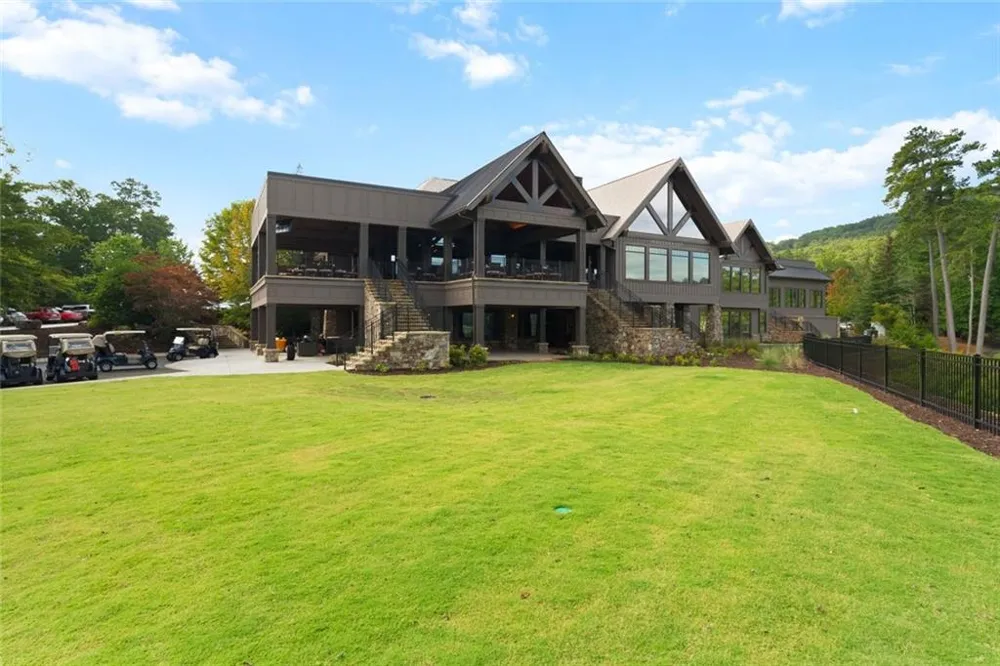 1095 McElroy Mountain Drive Big Canoe, GA 30143