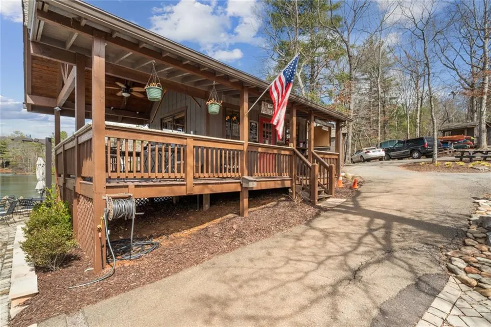 1095 McElroy Mountain Drive Big Canoe, GA 30143