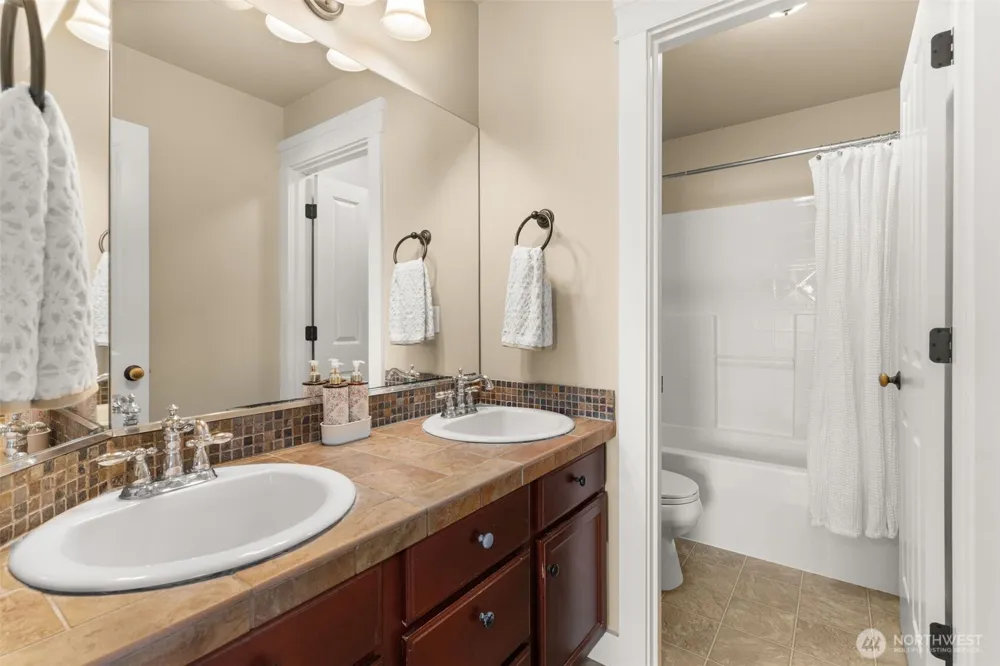 7746 Keystone Avenue NE Lacey, WA 98516