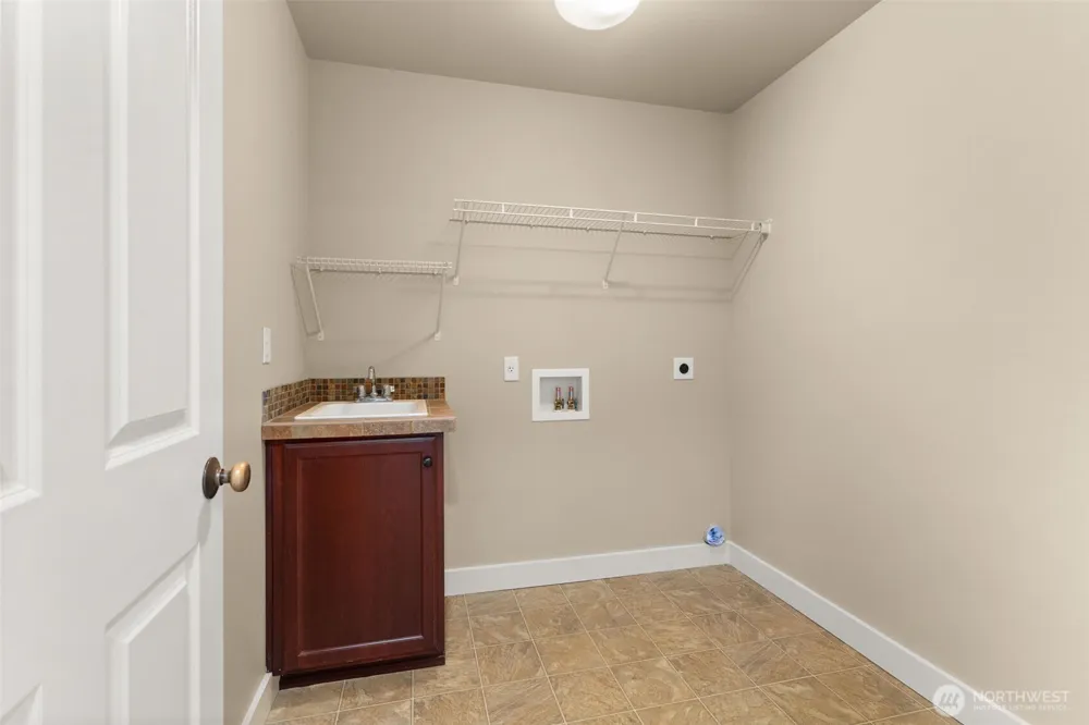 7746 Keystone Avenue NE Lacey, WA 98516
