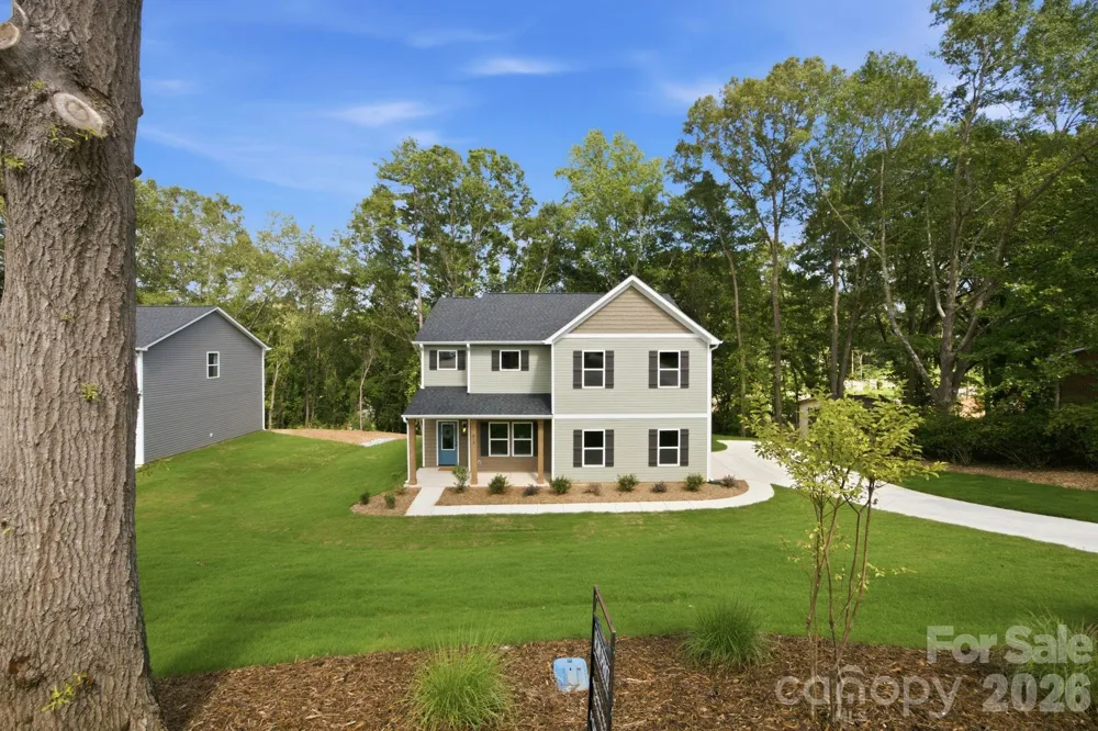 312 North Street Dallas, NC 28034