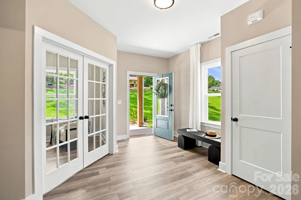 312 North Street Dallas, NC 28034