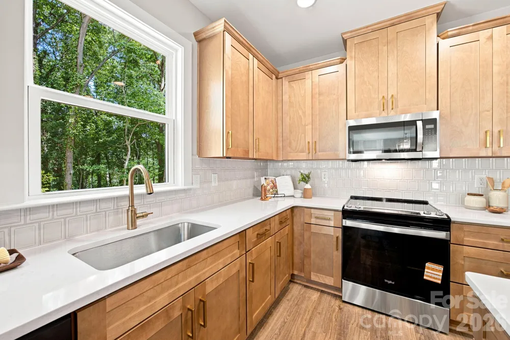 312 North Street Dallas, NC 28034