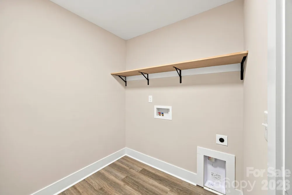 312 North Street Dallas, NC 28034
