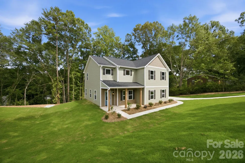 312 North Street Dallas, NC 28034