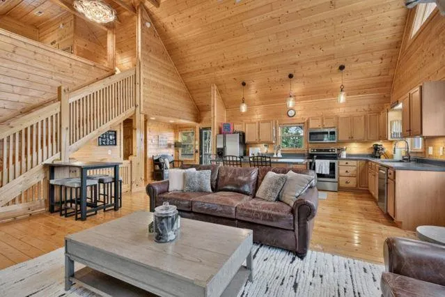 726 Railey Ridge NE Ranger, GA 30734