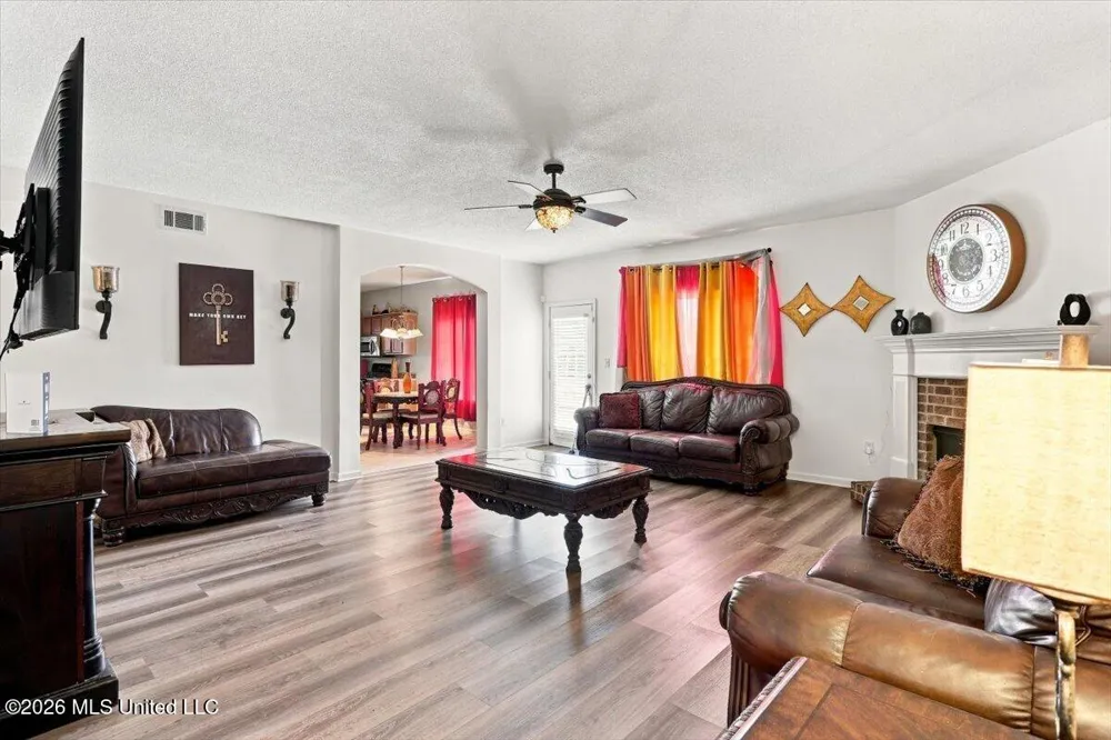 5932 Richard Place Drive Horn Lake, MS 38637