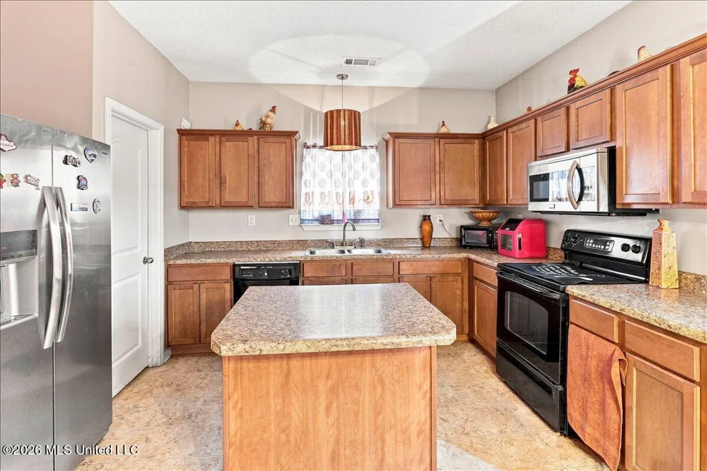 5932 Richard Place Drive Horn Lake, MS 38637