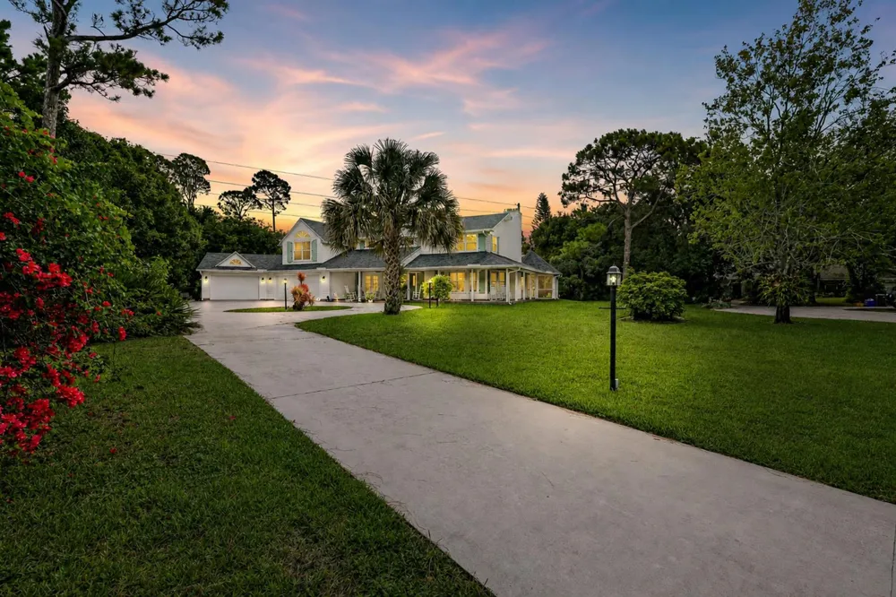19780 Castlewood Drive Jupiter, FL 33458