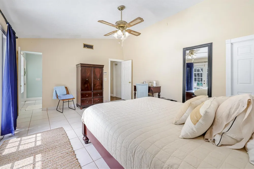 19780 Castlewood Drive Jupiter, FL 33458