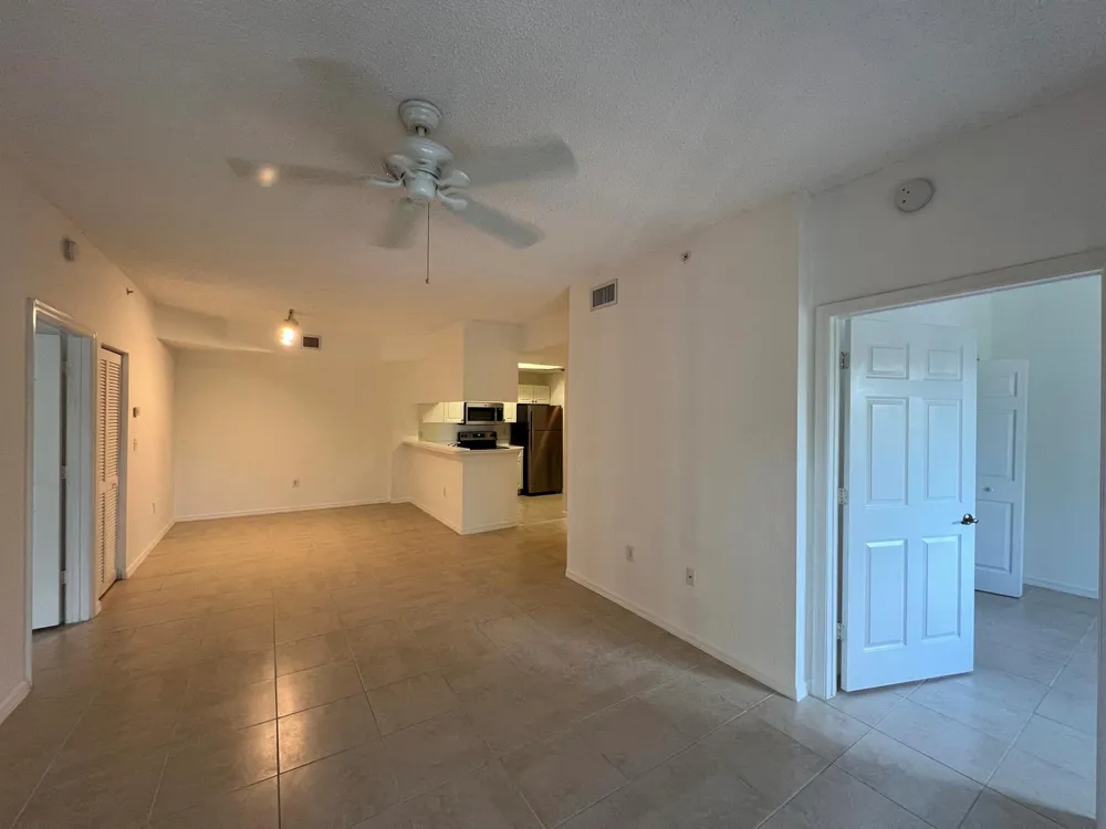 2812 GRANDE PARKWAY #301 Palm Beach Gardens, FL 33410