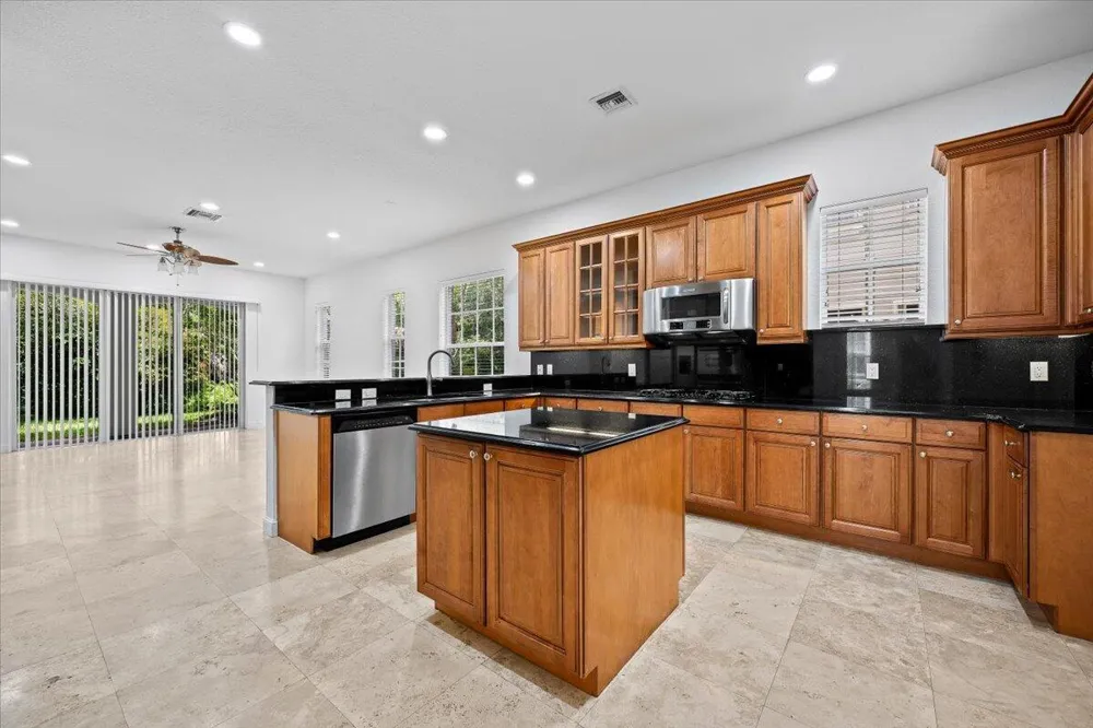 1049 Vintner Boulevard Palm Beach Gardens, FL 33410