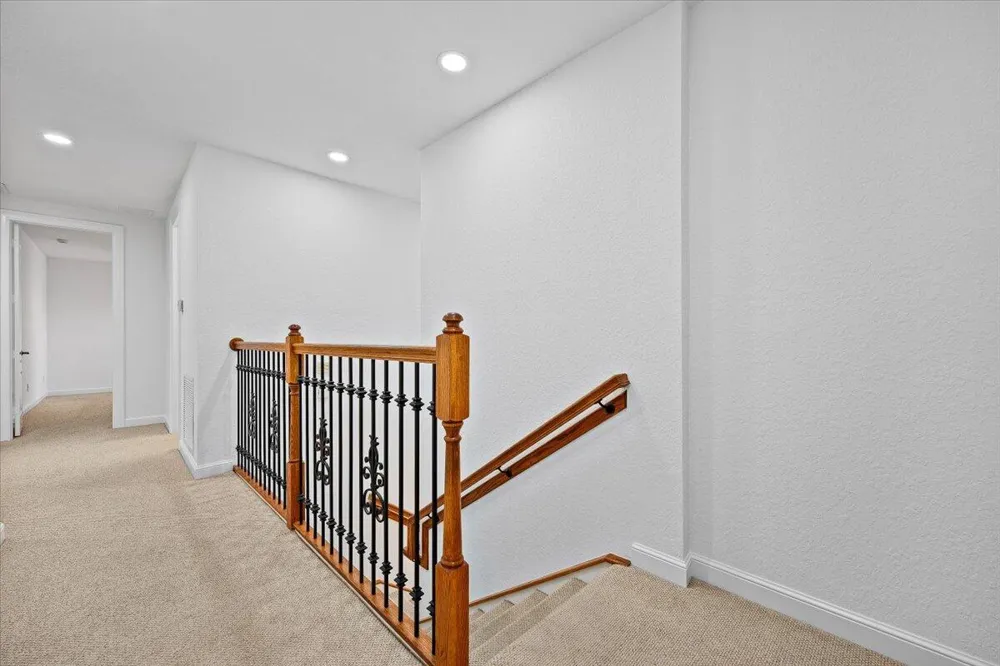 1049 Vintner Boulevard Palm Beach Gardens, FL 33410