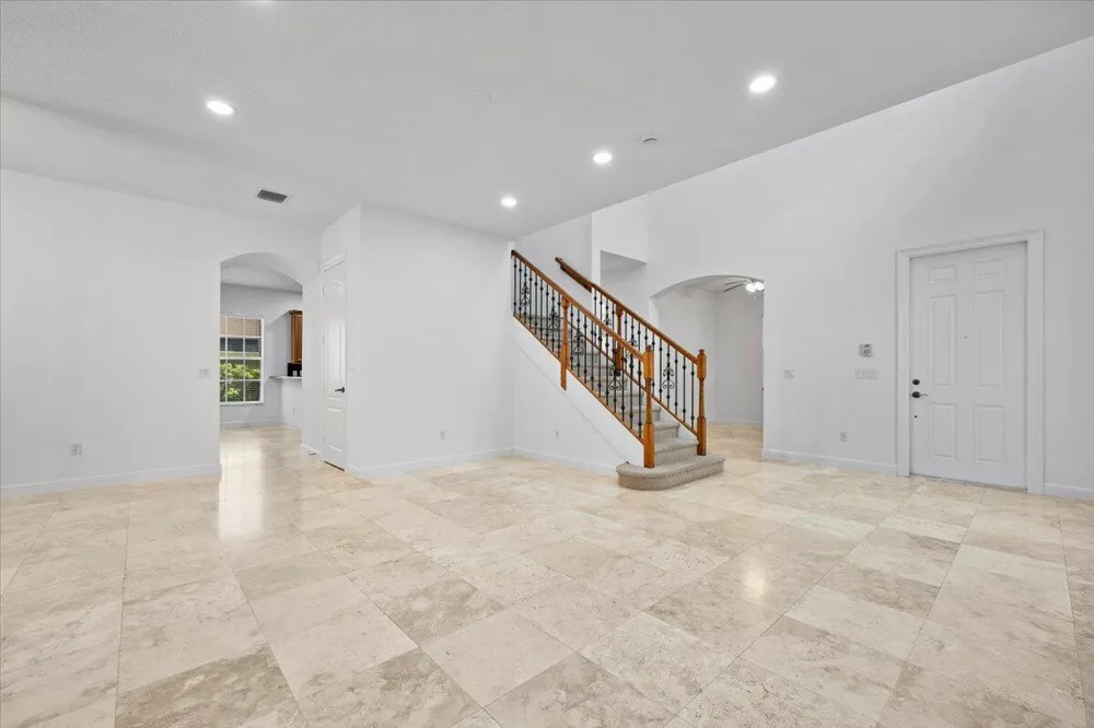 1049 Vintner Boulevard Palm Beach Gardens, FL 33410
